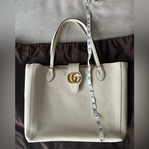 White Gucci Dahlia Tote purse double G, Medium - Picture 12 of 13